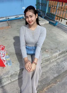 Dream - puta in Pattaya Photo 2 of 8