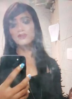 Dreamy Gauri - Transsexual escort in Noida Photo 2 of 9