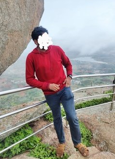 Dreamy Sree - Male escort in Bangalore Photo 1 of 4