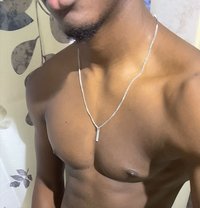 Drennan - Male escort in Riyadh