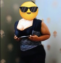 Cam woman - escort in New Delhi