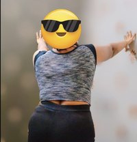 Cam woman - escort in New Delhi