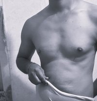 Drill Machine Love - Acompañantes masculino in Mumbai