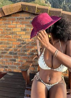 Dripping Wet Pussy Girl Chichi - puta in Mumbai Photo 3 of 6