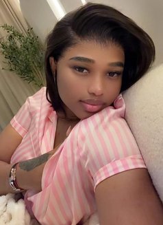 Dripping Wet Pussy Girl Sarah - escort in Ahmedabad Photo 10 of 11