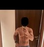 Dris - Masajista in Dubai Photo 1 of 3