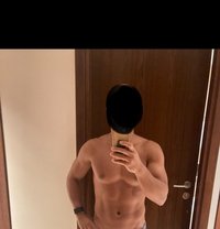 Dris - masseur in Dubai