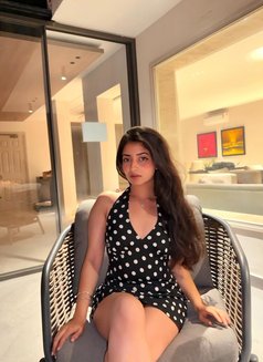 Drishti - escort in Ahmedabad Photo 4 of 5