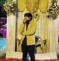 Drop - Male escort in New Delhi