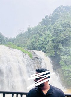 Druvikh Reddy - Male escort in Hyderabad Photo 4 of 7