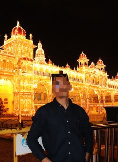 Drx Pharma - Male escort in Pune Photo 2 of 4