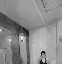 Dua - Transsexual escort in New Delhi