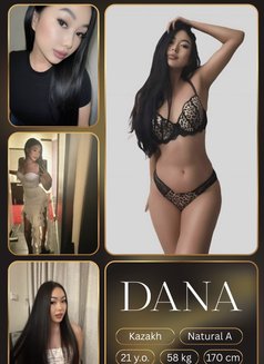 Dubai Charms - Agencia de putas in Dubai Photo 7 of 22