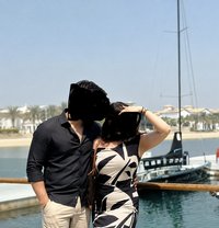 Dubai couple (videos) - puta in New Delhi Photo 1 of 4