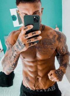 Dubai Dominant Couple for Cuckolds - Male escort in Dubai Photo 2 of 14