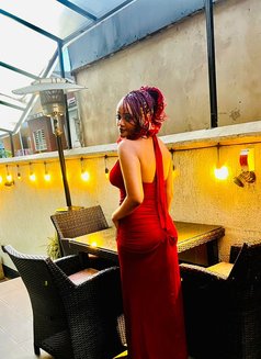 Dubai - escort in Nairobi Photo 3 of 3