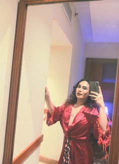 Dubai Ivana - Transsexual escort in Dubai Photo 5 of 5