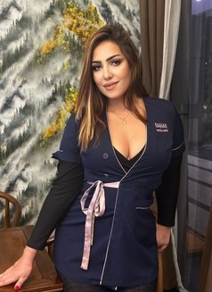 Dubai Luxury Home Service - masseuse in Dubai Photo 1 of 11