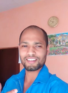 Duck (00) - Male adult performer in New Delhi Photo 1 of 2