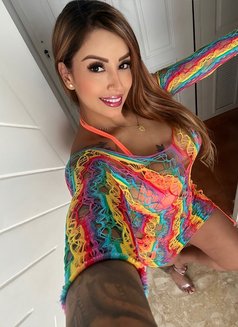 Dulce - companion in Dubai Photo 1 of 10