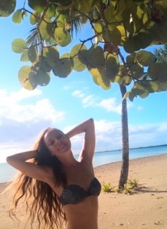 Dulce Maria - escort in Cali Photo 6 of 7