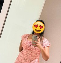 Duleesha for Cam and Real Meet - puta in Colombo