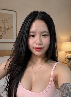 Dumamin - escort in Dubai Photo 2 of 3