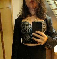 Dunia Kaya (24-26 Feb) - escort in Singapore