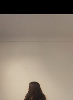 Dunia - puta in Dubai Photo 4 of 4