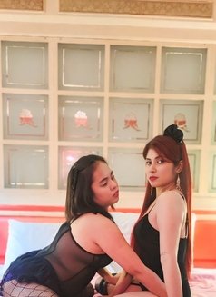 Duo Goddess Hailey & Janna - Dominadora in Singapore Photo 3 of 5