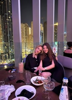 Duo Novella & Tina - puta in Dubai Photo 6 of 10