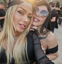 Dúo Two horny trans - Transsexual dominatrix in Riyadh