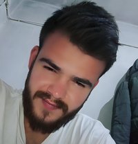 Duraid - Male escort in Beirut