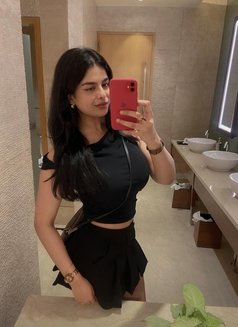 Durga Bibi - escort in Kolkata Photo 1 of 2