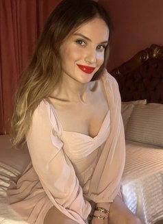 Duru - Transsexual escort in İstanbul Photo 11 of 11