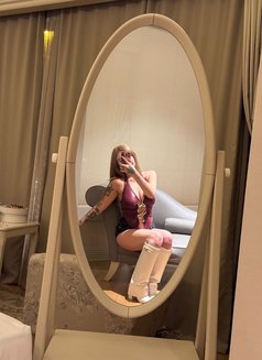 Duru - escort in İstanbul Photo 6 of 6