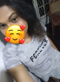 Dushani Jay - Transsexual escort in Colombo Photo 3 of 4