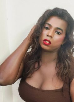 Dusky Active Shemale - Acompañantes transexual in Chennai Photo 10 of 11