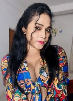 Dusky Jessica - Transsexual escort in Kolkata Photo 6 of 14