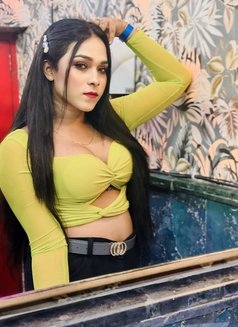 Dusky Jessica - Transsexual escort in Kolkata Photo 17 of 18