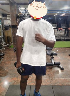 Dusky Rohith - Acompañantes masculino in Bangalore Photo 2 of 2