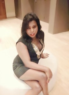 Dusky Shemale Sherin - Transsexual escort in Chennai Photo 2 of 9