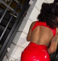 Dwayne - puta in Sasebo