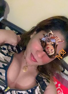 Dxb Hottie - puta in Dubai Photo 6 of 6