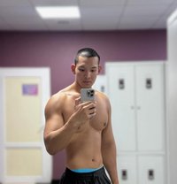 Dylan - Male escort in Dubai