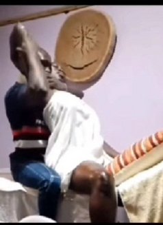 Dylan - Male escort in Abidjan Photo 2 of 2