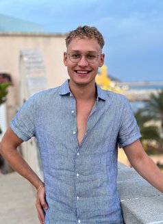 Dylan - Acompañantes masculino in Dubai Photo 10 of 15