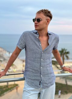 Dylan - Acompañantes masculino in Dubai Photo 12 of 15