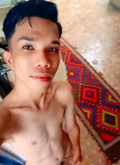 Dylan Muller - Male escort in Bali Photo 3 of 11