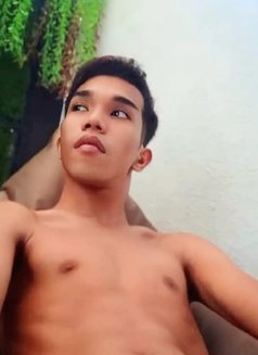 Dylan Muller - Male escort in Bali Photo 7 of 11